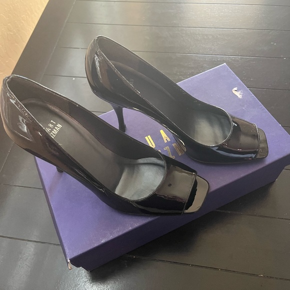 Black Patent Stuart Weizman Heels Size 6 - Picture 2 of 9